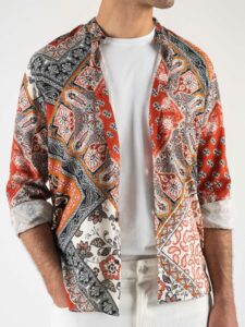 ESTASI Camicia in viscosa con collo coreana fantasia bandana BLANCO Rossa2