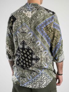ESTASI Camicia in viscosa con collo coreana fantasia bandana BLANCO nera4