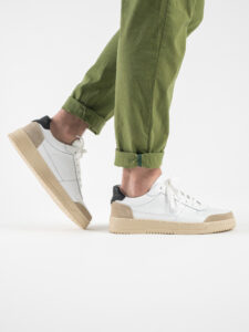 ESTASI Sneakers bianche sportive Made In Italy con inserti beige e tallone nero DIEGO