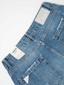 BERNA Jeans carrot con piccole rotture 220315 Blu6