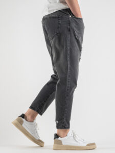 BERNA Jeans carrot slavato con rotture 220312 Grigio5