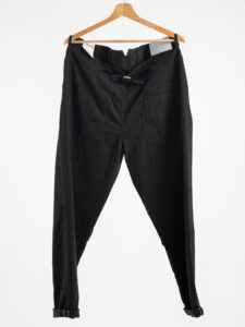 BERNA Pantalone over rigato con pinces 223220 Nero1