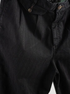 BERNA Pantalone over rigato con pinces 223220 Nero3