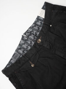 BERNA Pantalone over rigato con pinces 223220 Nero5