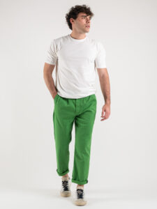 BERNA Pantalone over rigato con pinces 223220 Verde Bandiera (5)