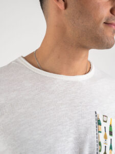 BERNA T-shirt basica con taschino fantasia champagne 230077 Bianca2