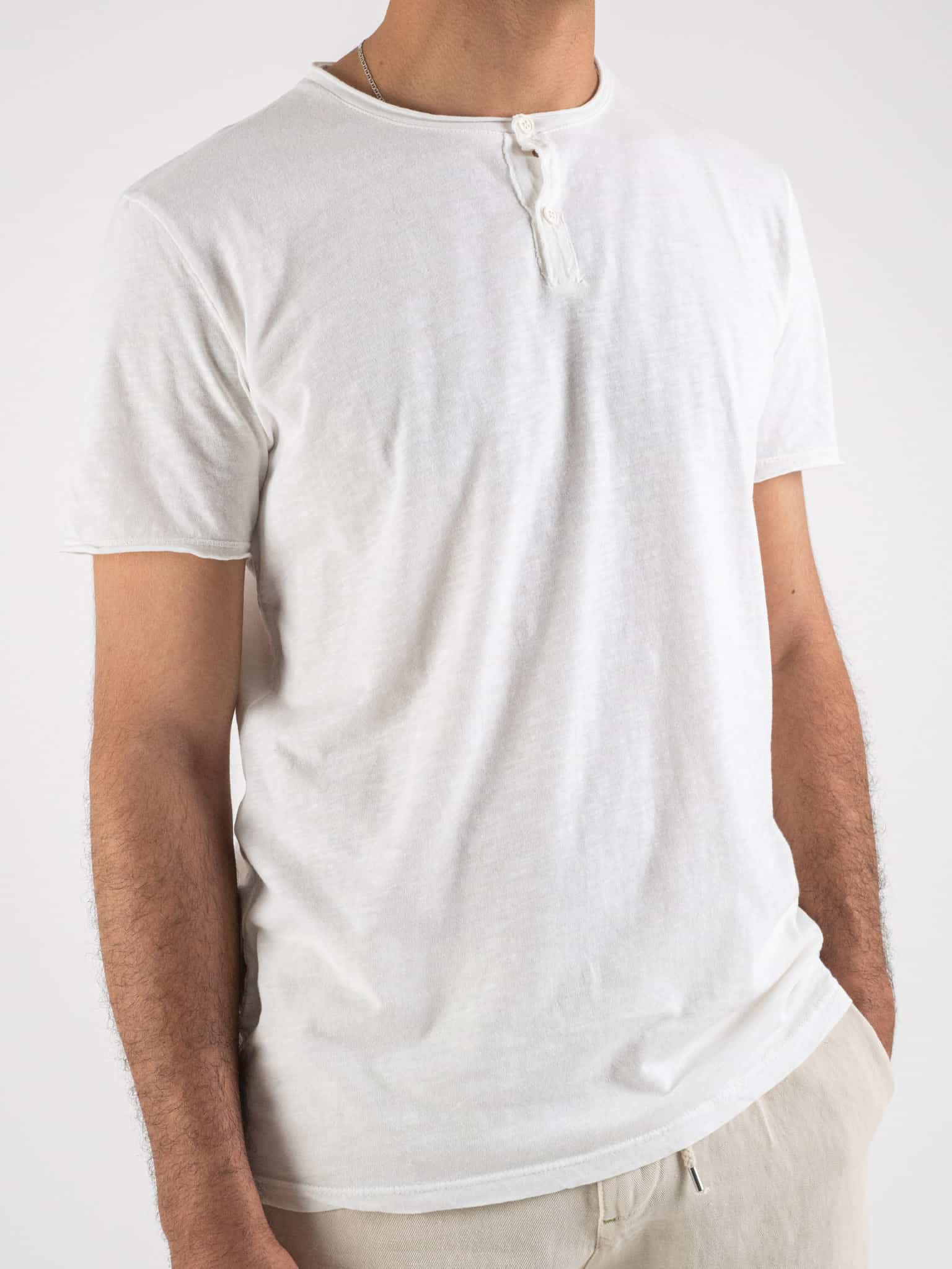 BERNA T shirt serafino in cotone 230189 Bianca Prezzo 0 00