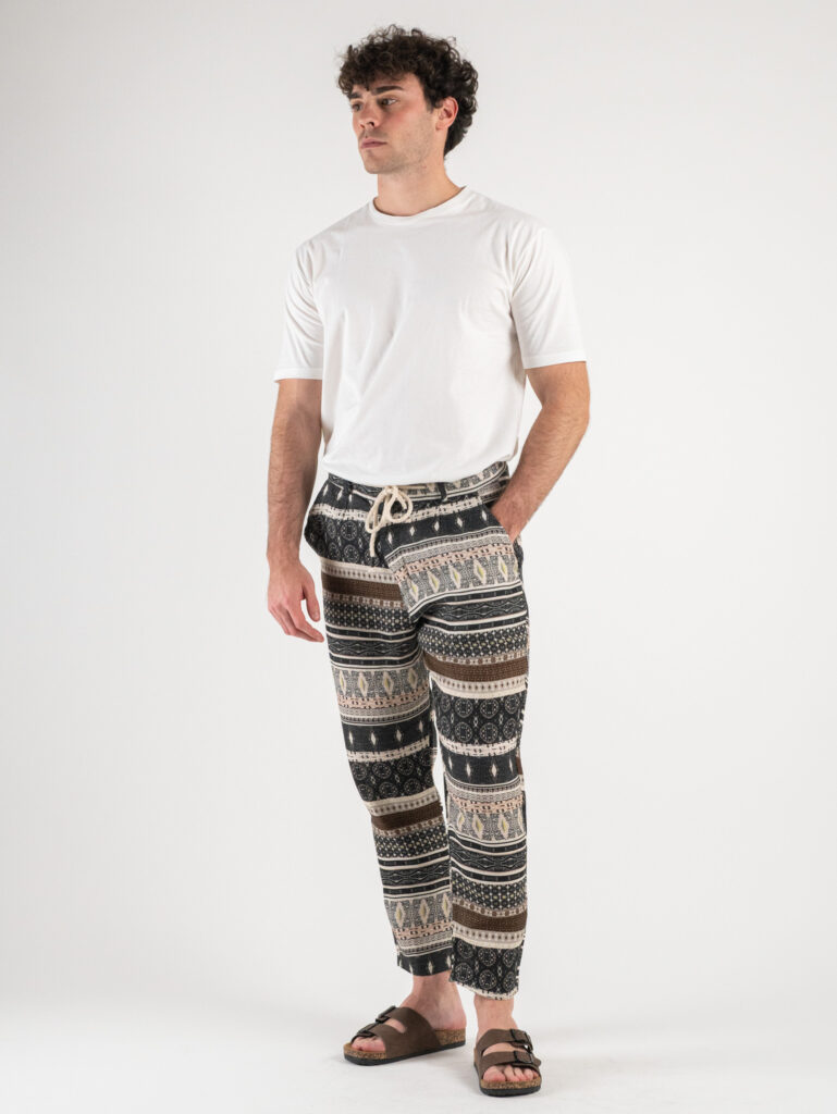 BL11 Pantalone 100 Lino in fantasia etnica con coulisse in vita 3008307 Outfit