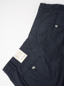 BL11 Pantalone cropped in cotone leggero con laccio in vita e pinces PIPPO Blu1