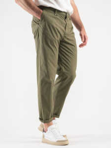 BL11 Pantalone cropped in cotone leggero con laccio in vita e pinces PIPPO Militare3