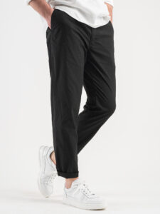 BL11 Pantalone cropped in cotone leggero con laccio in vita e pinces PIPPO Nero2