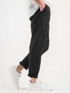 BL11 Pantalone cropped in cotone leggero con laccio in vita e pinces PIPPO Nero3