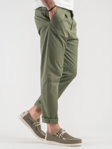 ESTASI Pantalone comodissimo leggero con pinces ed elastico in vita BECKHAM Verde5
