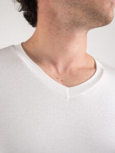IIMPERIAL T-shirt morbida in viscosa con scollo a v TO97FDJ Bianca (1)