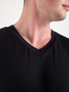 IIMPERIAL T-shirt morbida in viscosa con scollo a v TO97FDJ Nera (1)