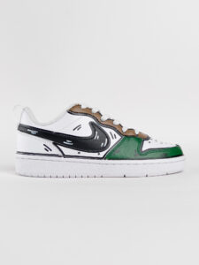 NIKE Court customizzata a mano Woods Cartoon con dettagli verdi:tabacco e baffo nero1