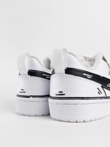 NIKE Court customizzata a mano Woods Cartoon con dettagli verdi:tabacco e baffo nero5