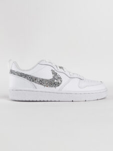 NIKE Court customizzata a mano24