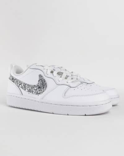 NIKE Court customizzata a mano28 NIKE NIKE Court customizzata a mano con baffo glitterato argento