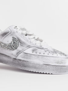 NIKE Court customizzata a mano31