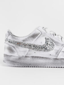NIKE Court customizzata a mano32