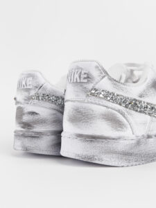 NIKE Court customizzata a mano33
