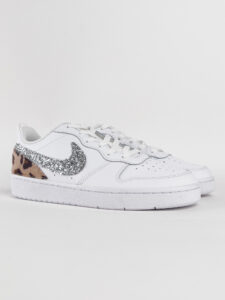 NIKE Court customizzata a mano42
