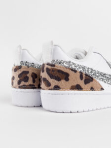 NIKE Court customizzata a mano43