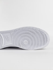 NIKE Court customizzata a mano6