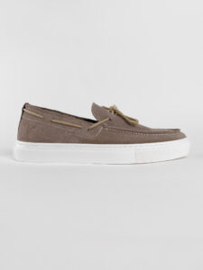 V2 Mocassino barca in camoscio con lacci in corda beige CAPRI Sabbia1