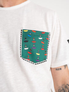 BERNA T-shirt in cotone con taschino in fantasia Subbuteo 230093 Bianca1