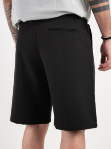 Bermuda in poliviscosa morbido con elastico in vita PU3322 Nero2