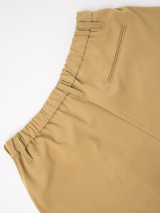 Bermuda in poliviscosa morbido con elastico in vita PU3322 Beige4