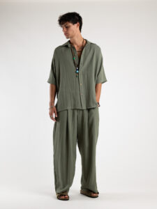 TOKYO coordinato misto lino con pantalone baggy con pinces e camicia mezze maniche KOBE Verde Militare1