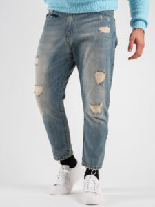 BERNA Jeans carrot slavato con rotture 233105 Azzurro (2)