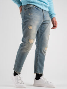 BERNA Jeans carrot slavato con rotture 233105 Azzurro (3)