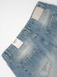 BERNA Jeans carrot slavato con rotture 233105 Azzurro (4)