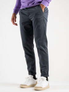 BERNA Pantalone chinos slim AI 233151 Antracite (5)