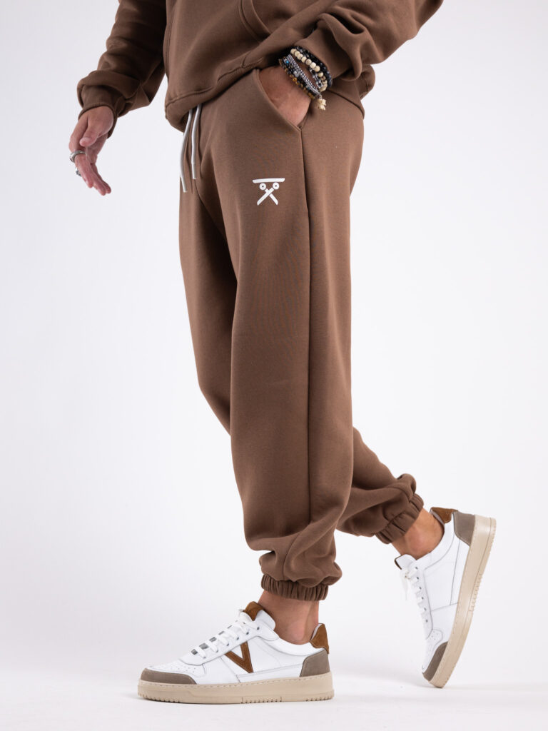 BERNA Pantalone tuta felpato con logo e polsini 233138 Caffèlatte2 BERNA BERNA Pantalone tuta felpato con logo e polsini 233138 Caffèlatte