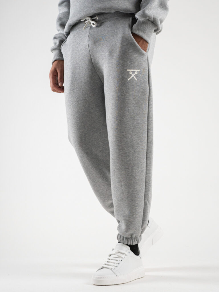 BERNA Pantalone tuta felpato con logo e polsini 233138 Grigio Scuro3 BERNA BERNA Pantalone tuta felpato con logo e polsini 233138 Grigio Scuro