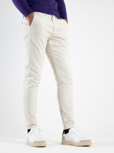BL.11 Pantalone chinos A:I FRANCIACORTA Panna2