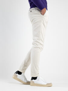 BL.11 Pantalone chinos A:I FRANCIACORTA Panna3