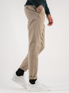 BL.11 Pantalone chinos AI FRANCIACORTA Sabbia (4)