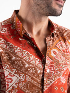 BL11 Camicia in viscosa stampa bandana con colletto 162311730 Mattone4