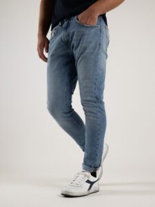 BL11 Jeans regular lavaggio medio aristotele REINA Azzurro2