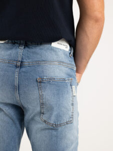BL11 Jeans regular lavaggio medio aristotele REINA Azzurro5
