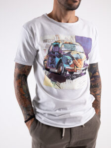 BL11 T-shirt a taglio vivo con stampa maggiolino colorato Bianca3
