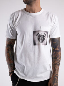BL11 T-shirt in cotone con taschino stampa CARLINO Panna4