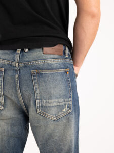 GIANNI LUPO Jeans CARROT con rotture e patch GL159F9