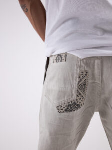 GIANNI LUPO Jeans con toppe pied de pule e schizzi di pittura GL6221Q Azzurro10